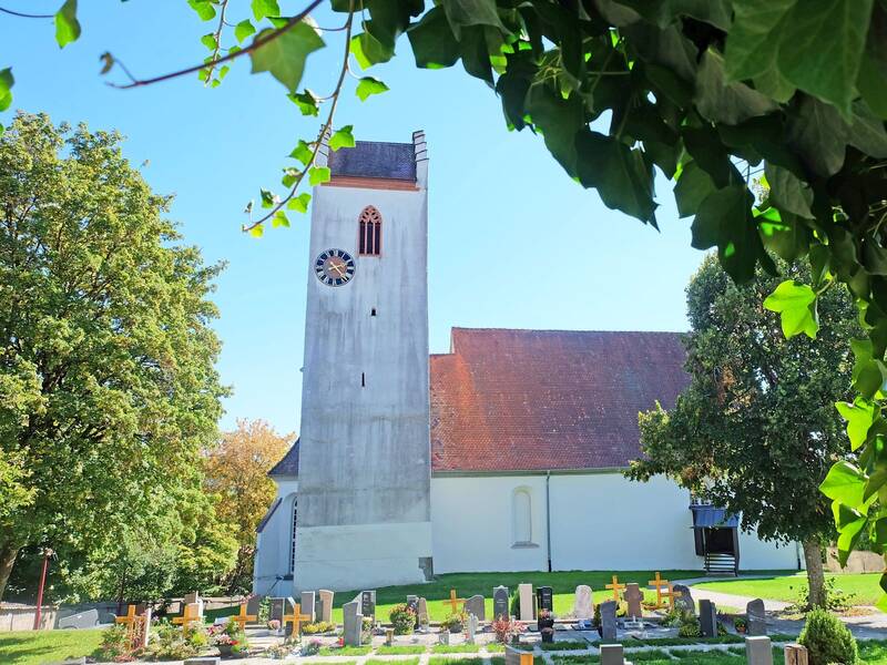 Kirche im Stadtteil Öfingen