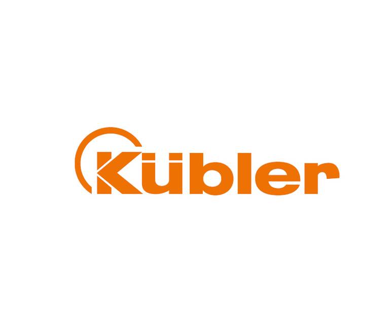 Orangener Schriftzug 'Kübler' mit stilisiertem Buchstaben K und halbrundem Bogen links